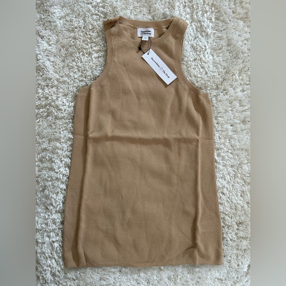 NWT Racer Tank Sweater - Picture 3 of 3